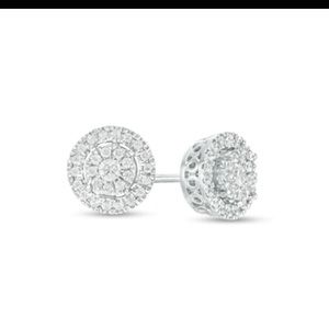 1/4 CT. T.W. Diamond Earring in 10K White Gold